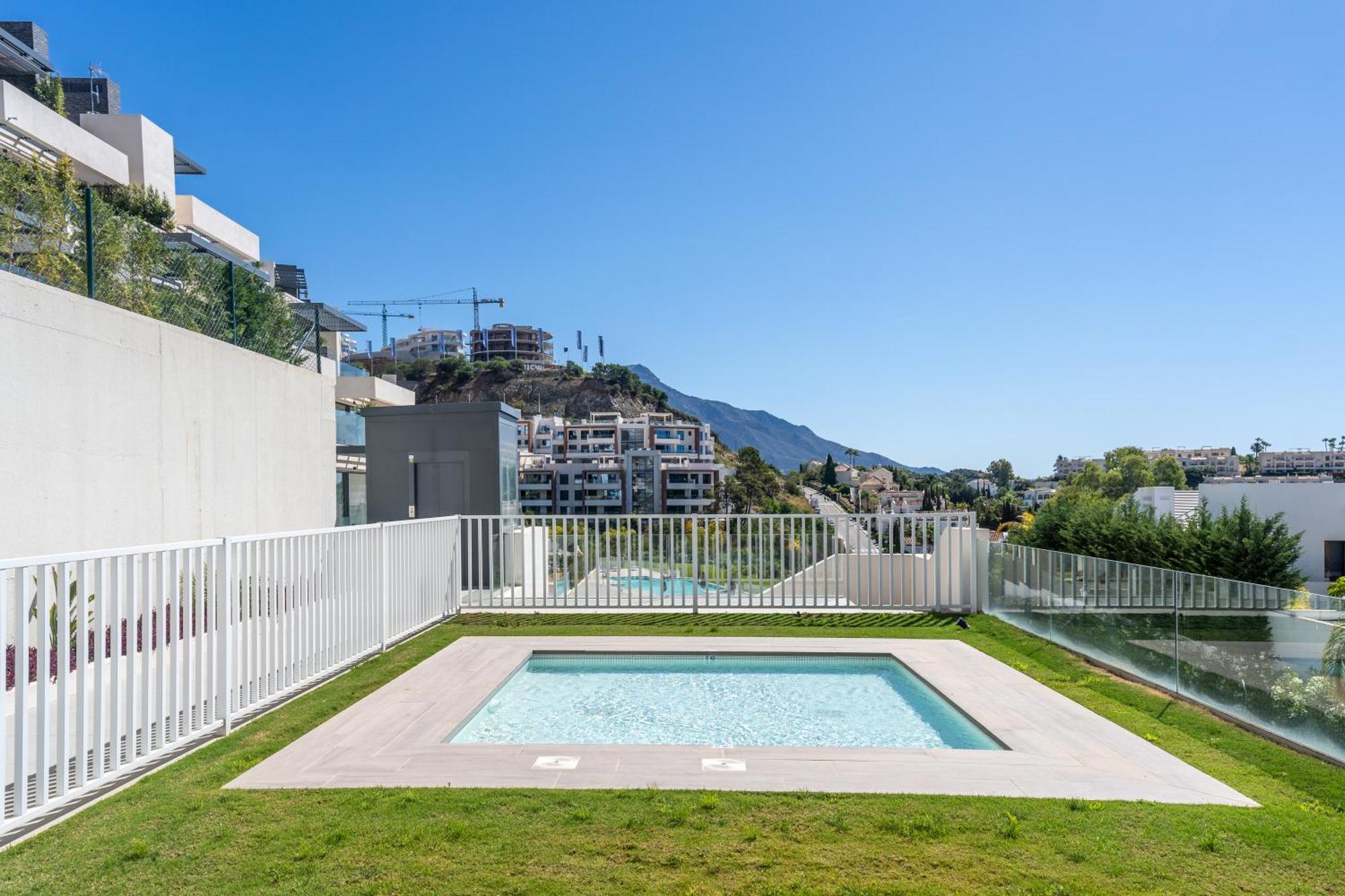 Aqualina 3 Bedrooms Benahavis Exterior photo